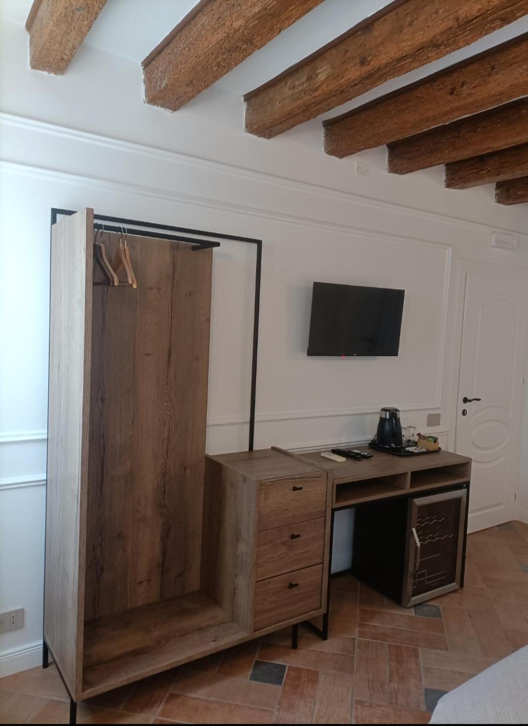 Locanda Ca' Leon Venezia Esterno foto