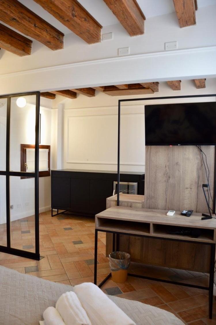 Locanda Ca' Leon Venezia Esterno foto